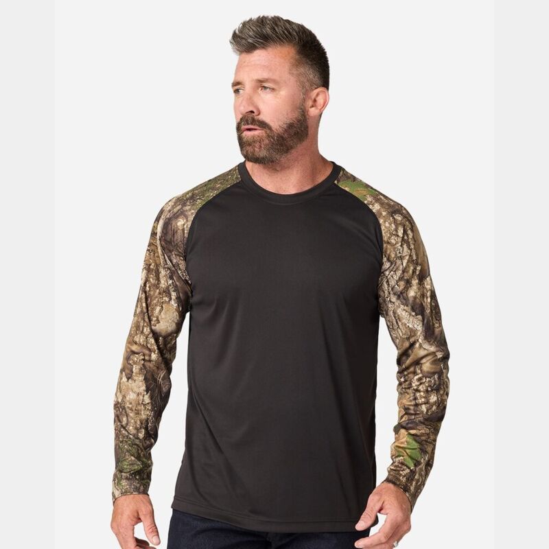 Unisex Realtree® Performance Colorblocked Long Sleeve T-Shirt Thumbnail